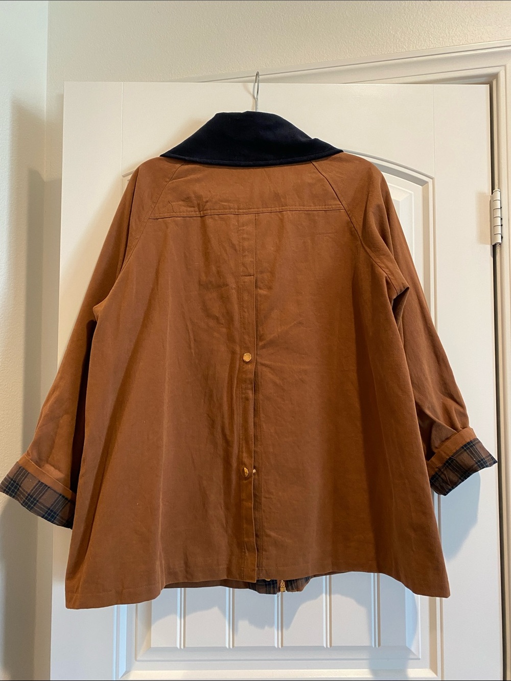 Brown Barn Jacket with Navy Corduroy Collar - Picture 3 of 4